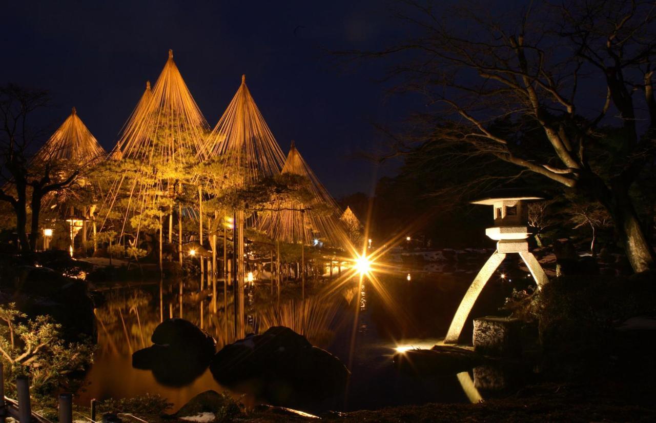 Kanazawa Hakuchoro Hotel Sanraku -Natural Hot Spring- Экстерьер фото