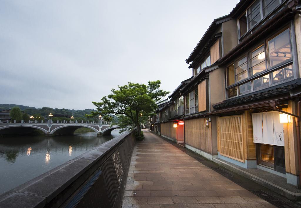 Kanazawa Hakuchoro Hotel Sanraku -Natural Hot Spring- Экстерьер фото